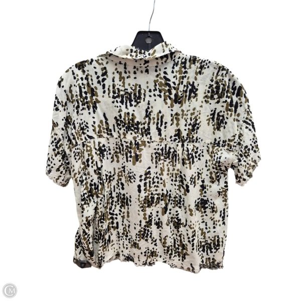 Top Short Sleeve By Clothes Mentor In Cream & Green, Size: M Hot on Sale - Image 2