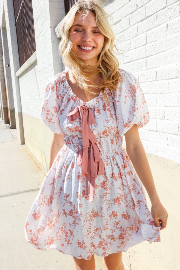 Dazzle In Ivory Peach Ribbon Tie Scoop Neck Tiered Waist Floral Dress For Sale - Image 4