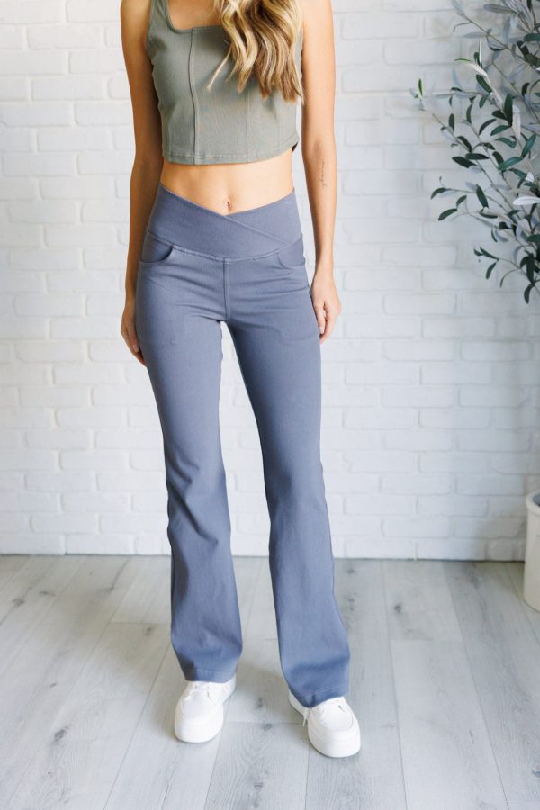 Building Habits Twill Flared Crossover Waist Pant in Titanium Supply - Image 2